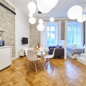 Apartment Unique Brick 2 - Old Town & Market Square, Krakow