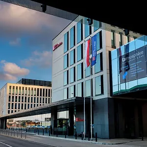 Hilton Garden Airport Hotel
