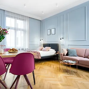 P&j Luxury Apartman